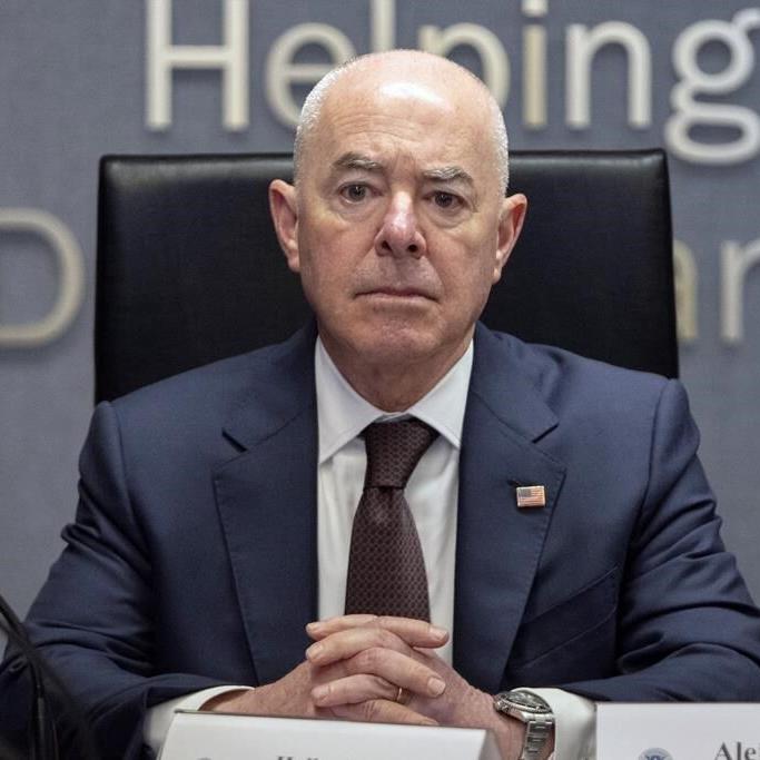 US deports 116 Chinese migrants in first 'large' flight in 5 years